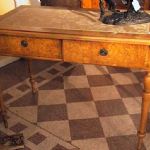 108 1069 WRITING DESK